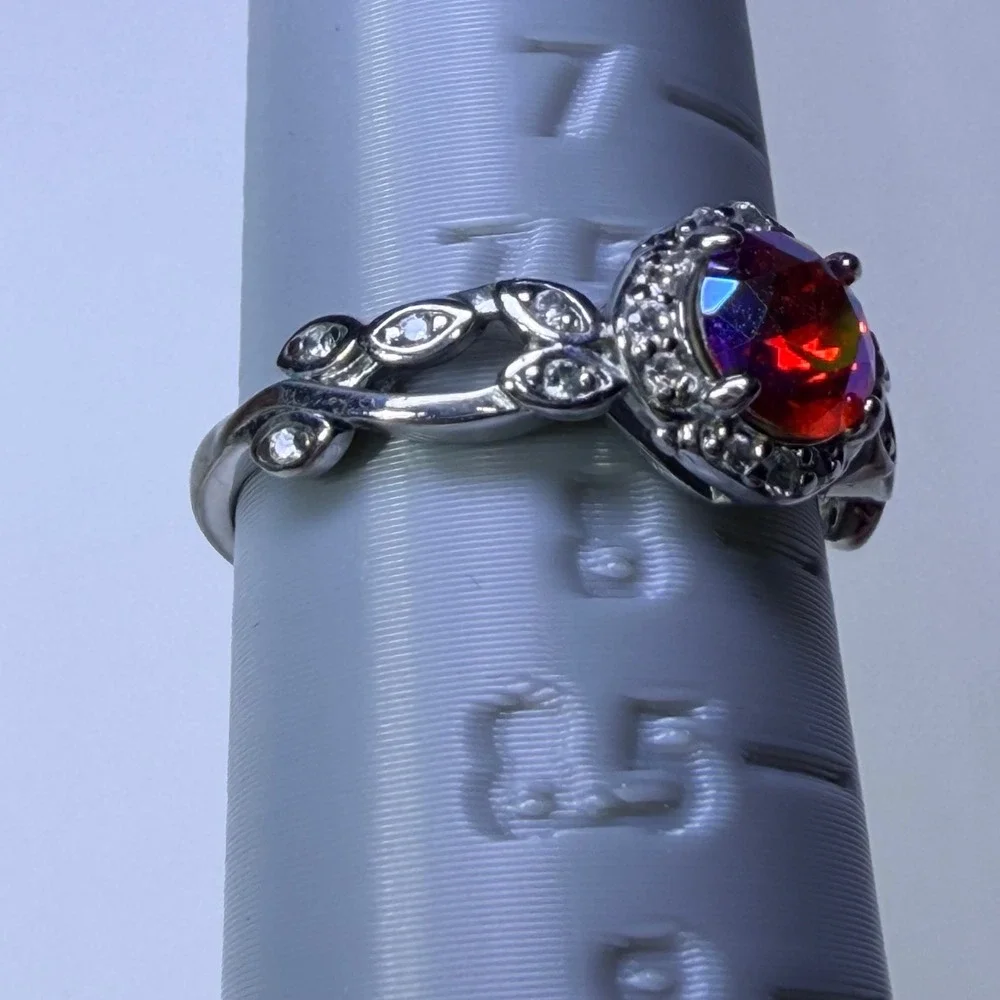 Fragrant Jewels Aurora Borealis Mystic Rainbow Vine Halo Ring Silver Tone Size 8